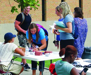 The 2016 Student Activities Fair made it easy for new and returning students to find clubs on campus that fit their interests.