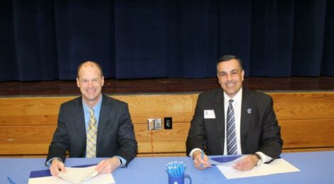 Thomas More University Signs College Prep Program Agreement with Erlanger-Elsmere Independent School District