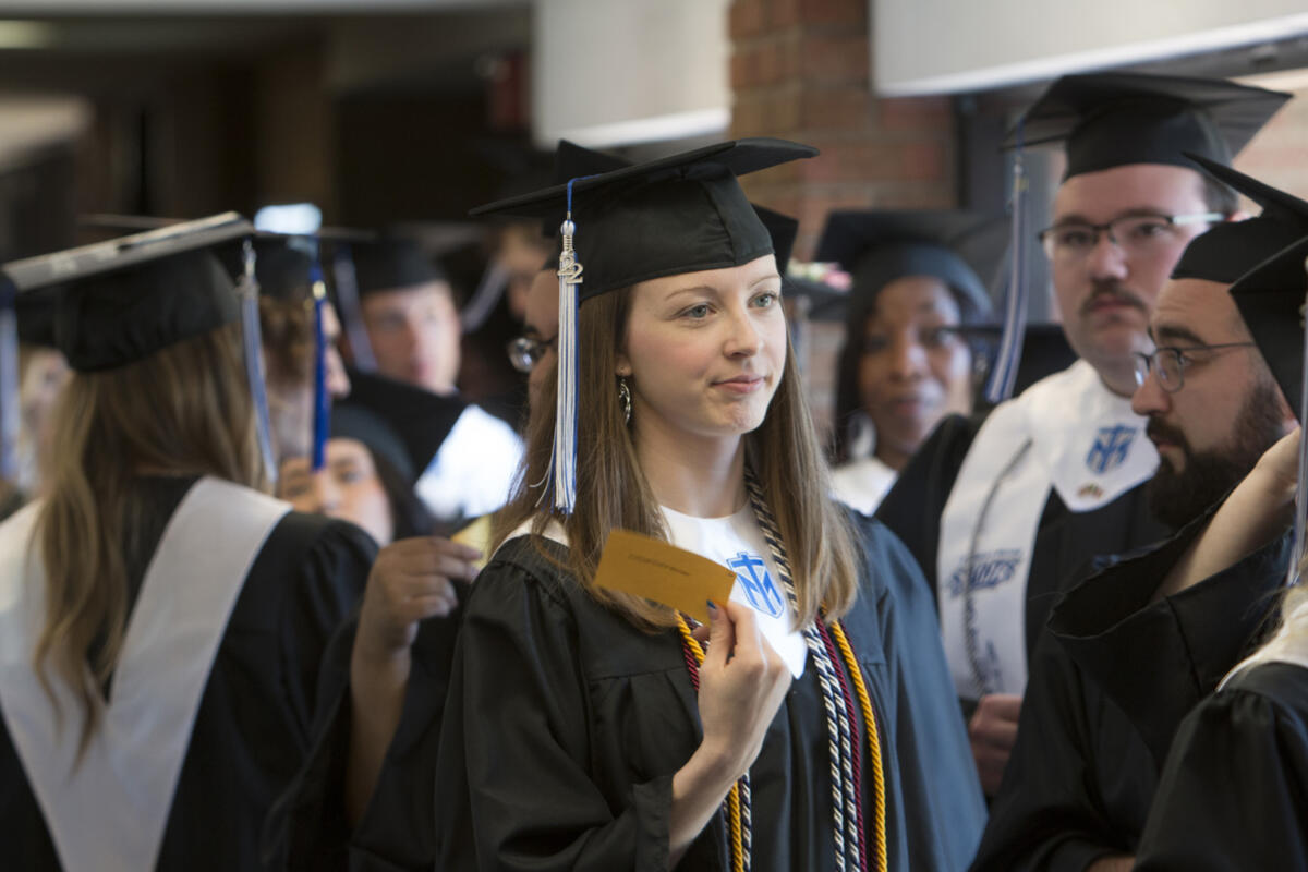 TMUgrad 051422  © Bruce Crippen