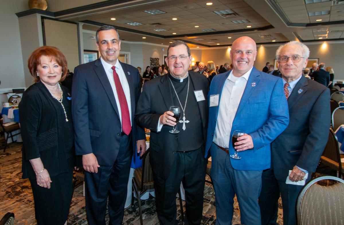 TMUhughes040225 © Bruce Crippen Photography
