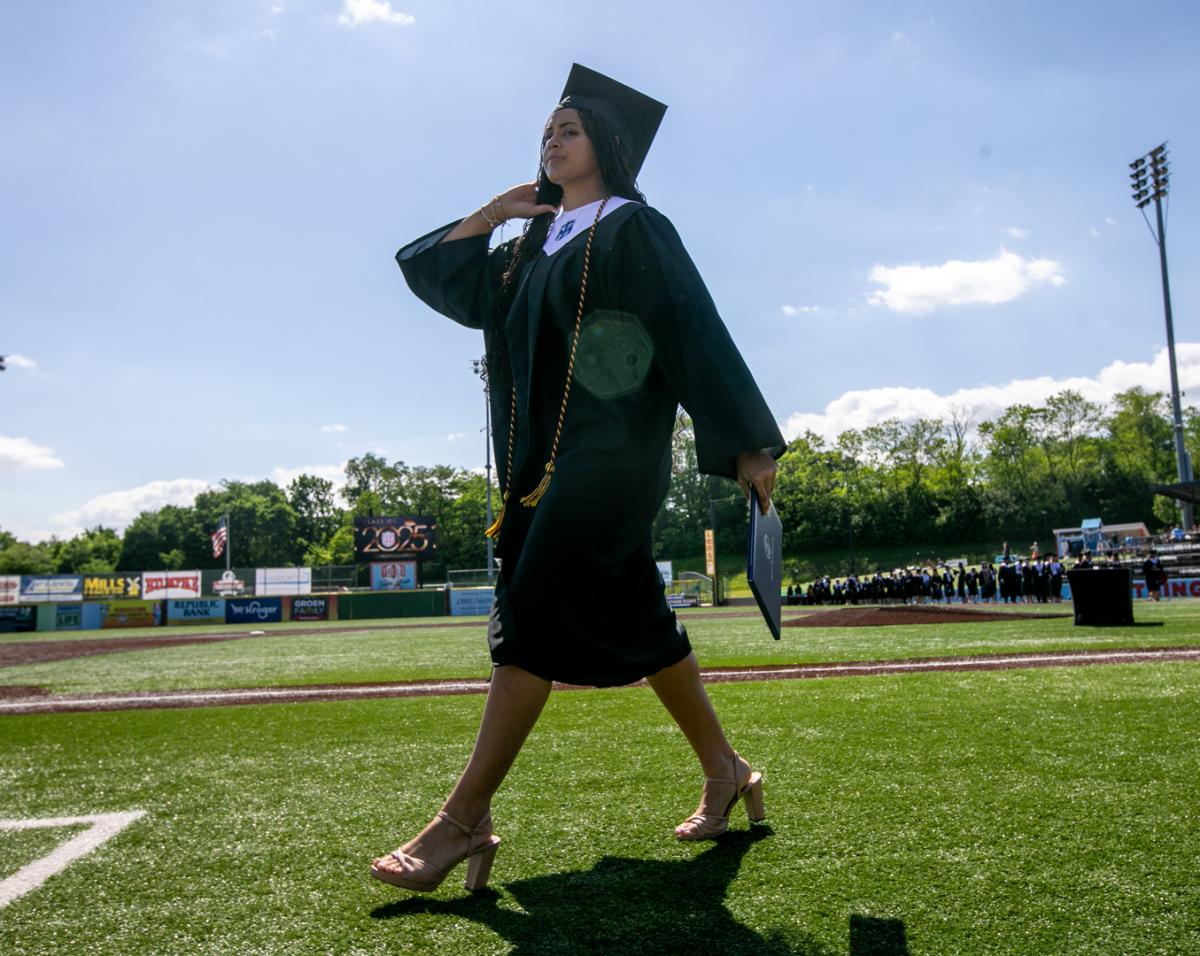 TMUgrad 051725 © Bruce Crippen Photography