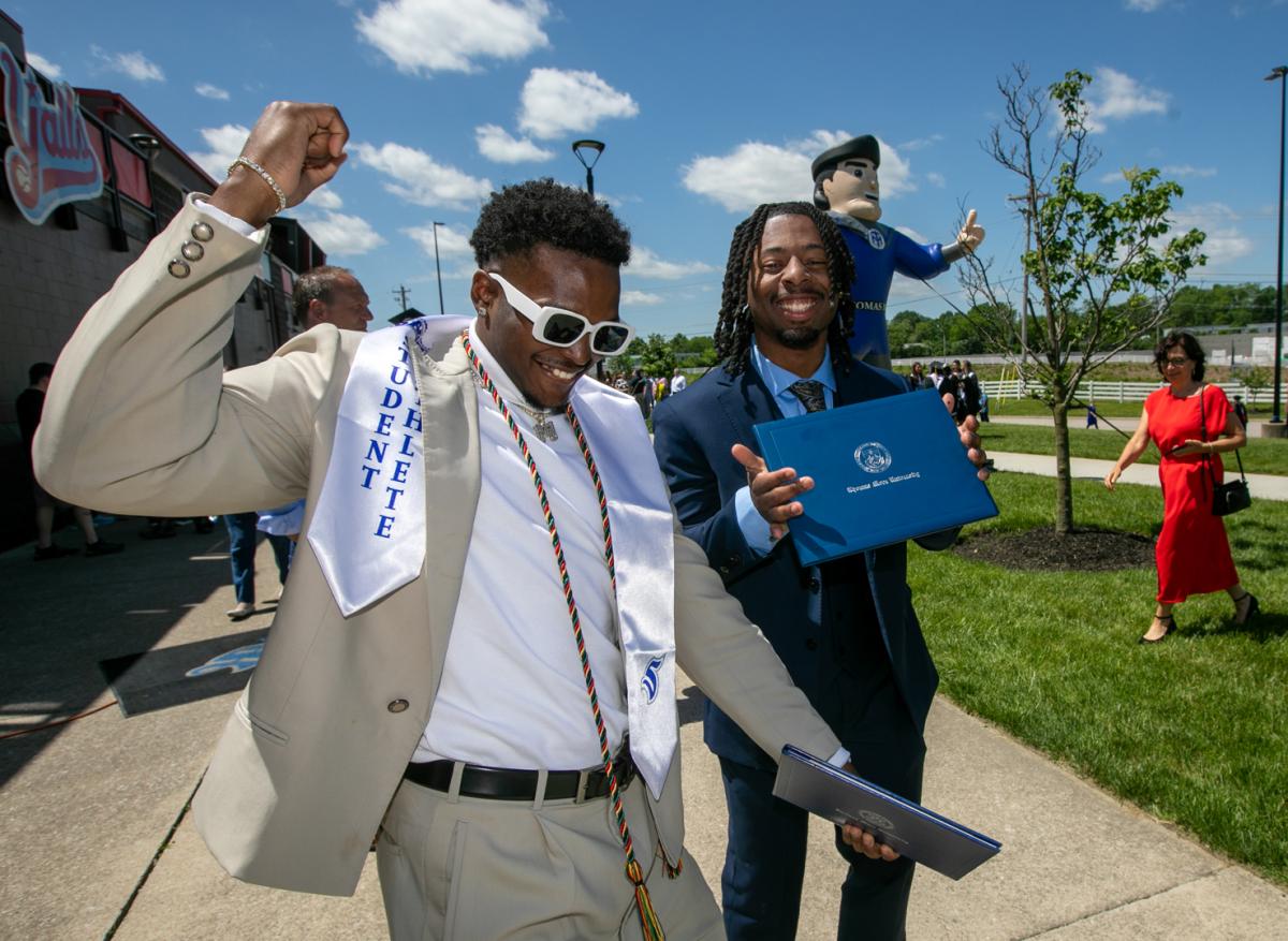 TMUgrad 051725 © Bruce Crippen Photography