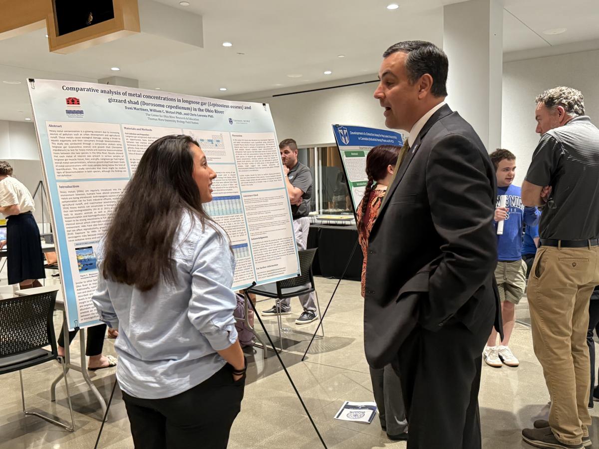 Students present their research at the 2025 Research Forum