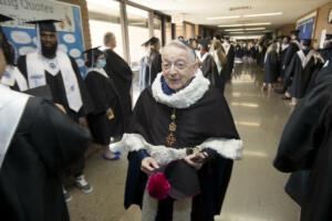 TMUgrad 051422  © Bruce Crippen