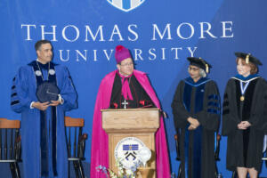 TMUgrad 051422  © Bruce Crippen